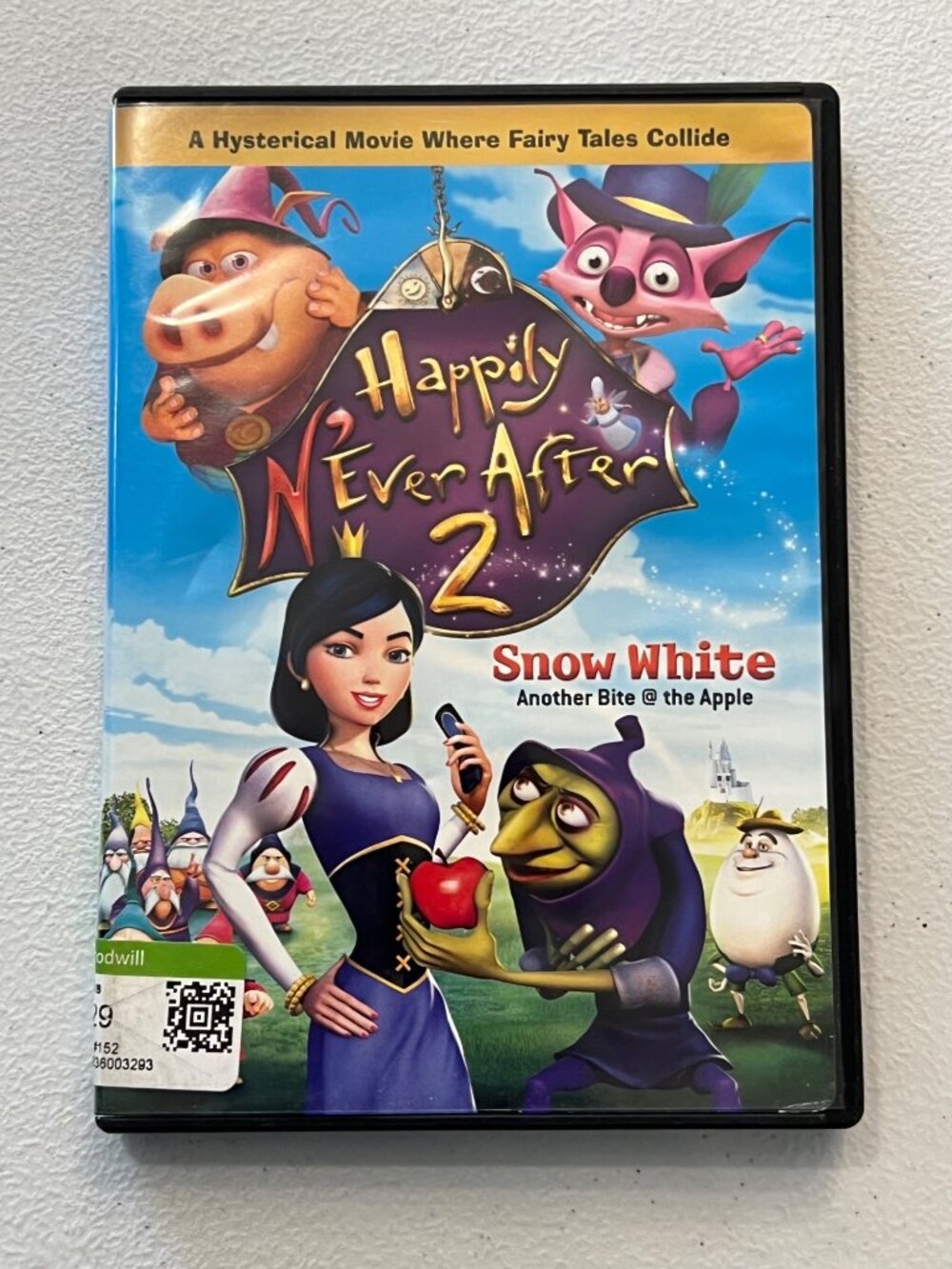 Happily NEver After 2 Snow White Animated Movie 2008 DVD Widescreen Pre-Owned
